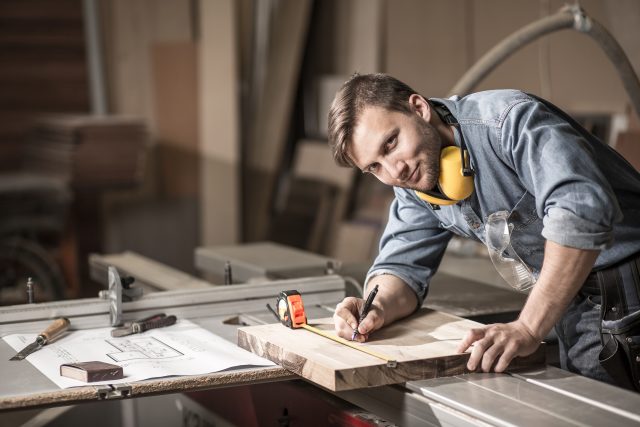 kompetenčni center za lesno industrijo