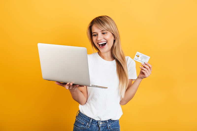 Najprej ustanovitev podjetja, potem poslovni račun