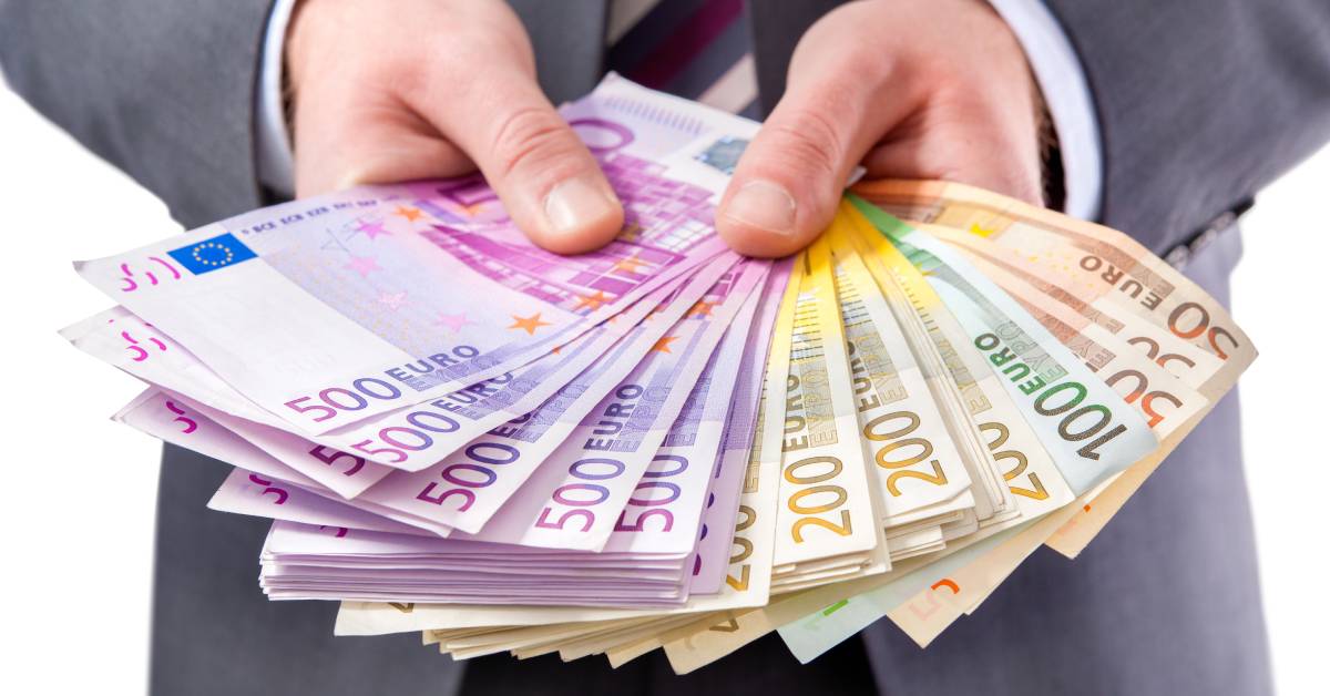 Izplačilo poslovne uspešnosti